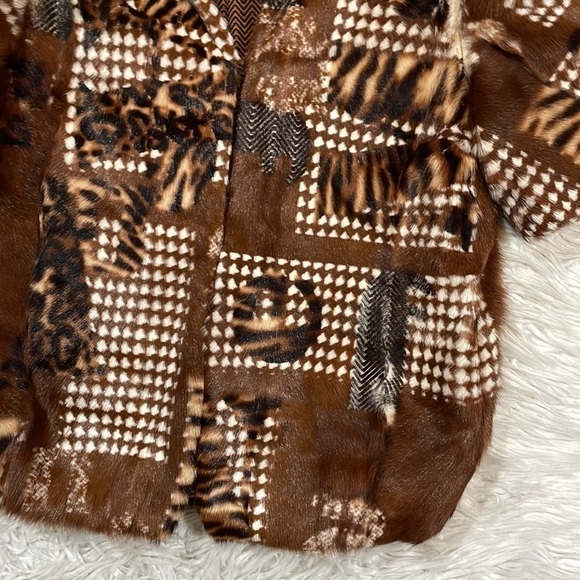 Tuleh Brown Patterned Chinchilla Real Fur Short Sleeve Jacket - Picture 5 of 12
